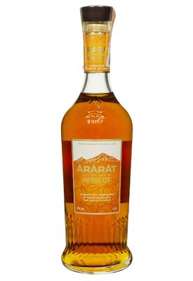 Бренди АрАрАт Apricot в коробке 0.5 л