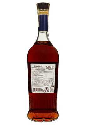 Бренди АрАрАт Ахтамар 10 лет в коробке 0.7 л