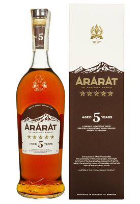  Бренді АрАрАт 5 років у коробці 0.7 л