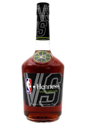 Коньяк Hennessy NBA Cognac VS Very Special 0.7 л